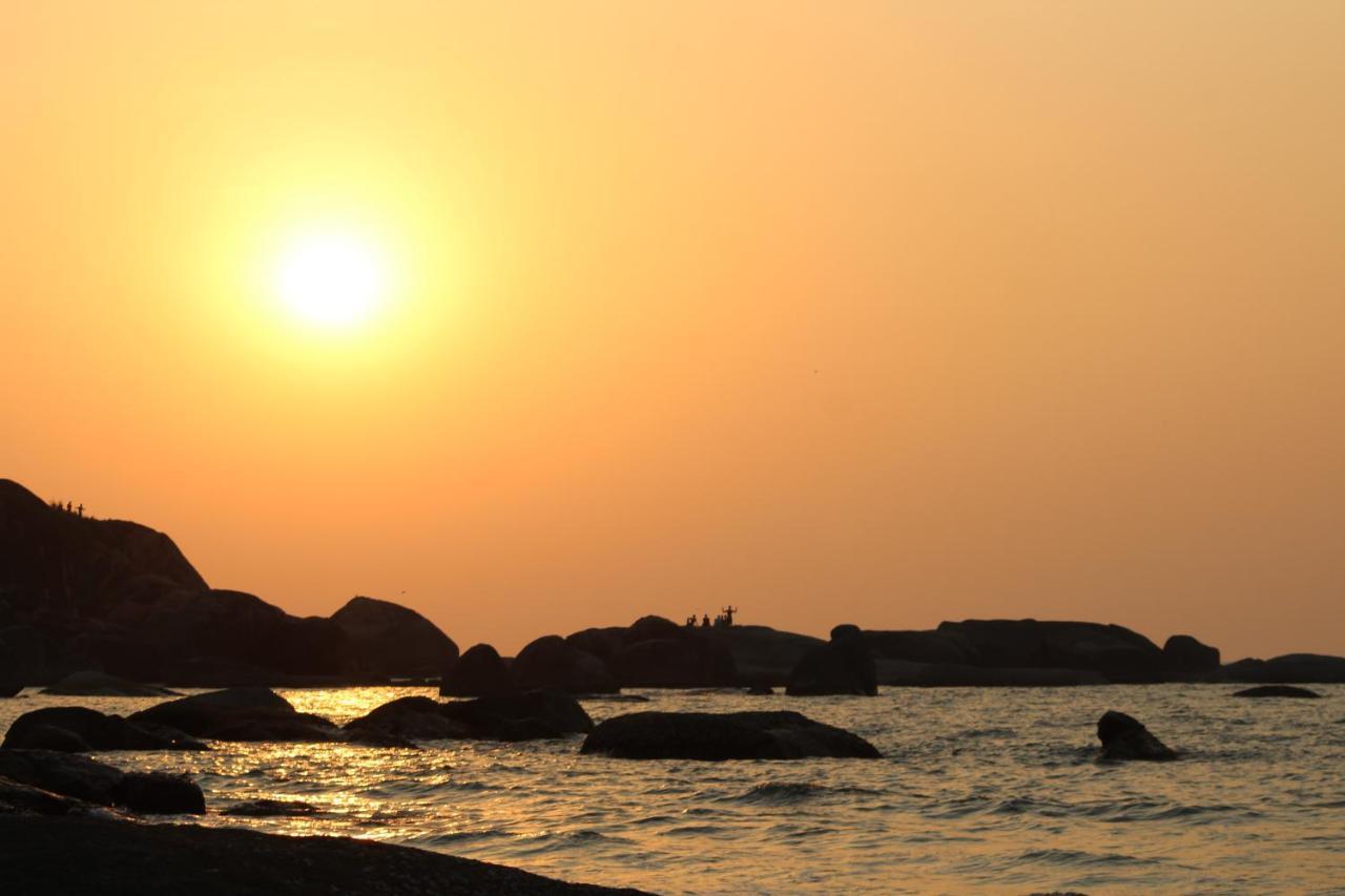 Summer Sky Beach Resort 阿贡达 外观 照片
